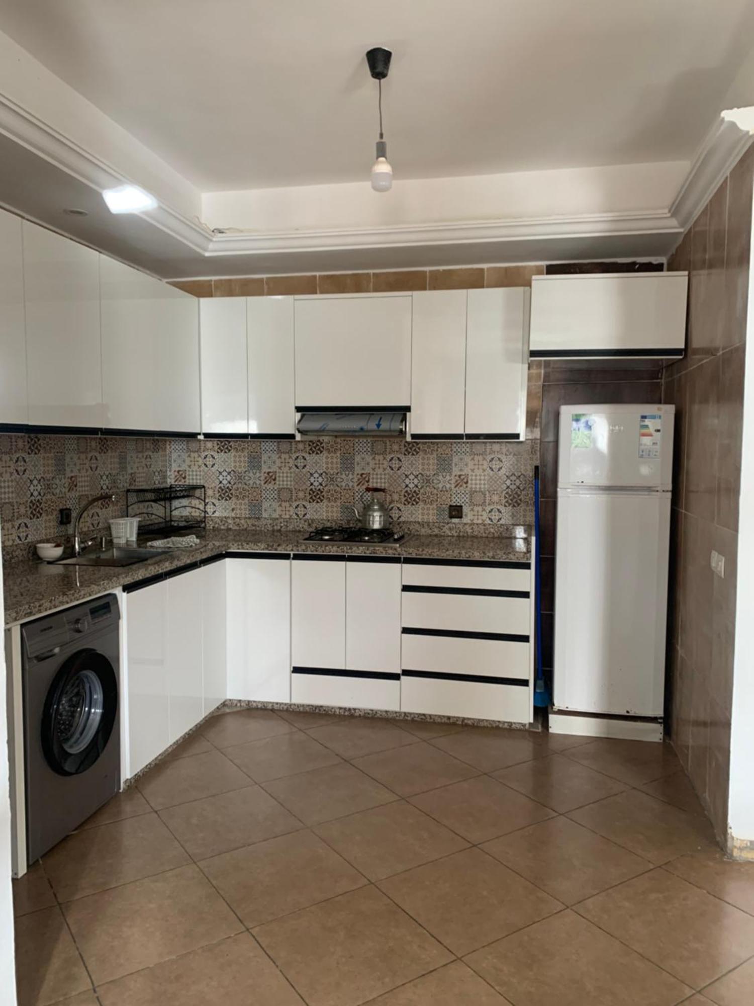 Apparemment 3 Apartment *
